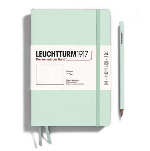 Leuchtturm Leuchtturm Mint Green, Medium (A5), 251 p., plain