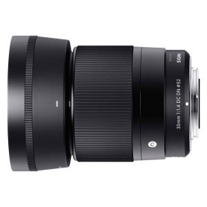 Sigma Sigma 30mm f/1.4 DC DN (C) RF Mount