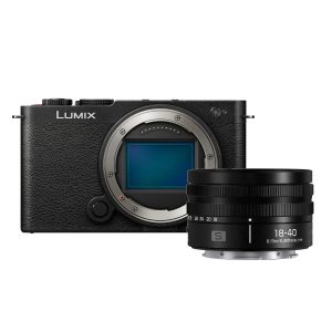 Panasonic Panasonic Lumix S9 Jet Black + S 18-40mm f/4.5-6.3