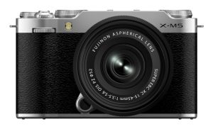 Fujifilm Fujifilm X-M5 Silver + XC15-45mm f/3.5-5.6 OIS PZ