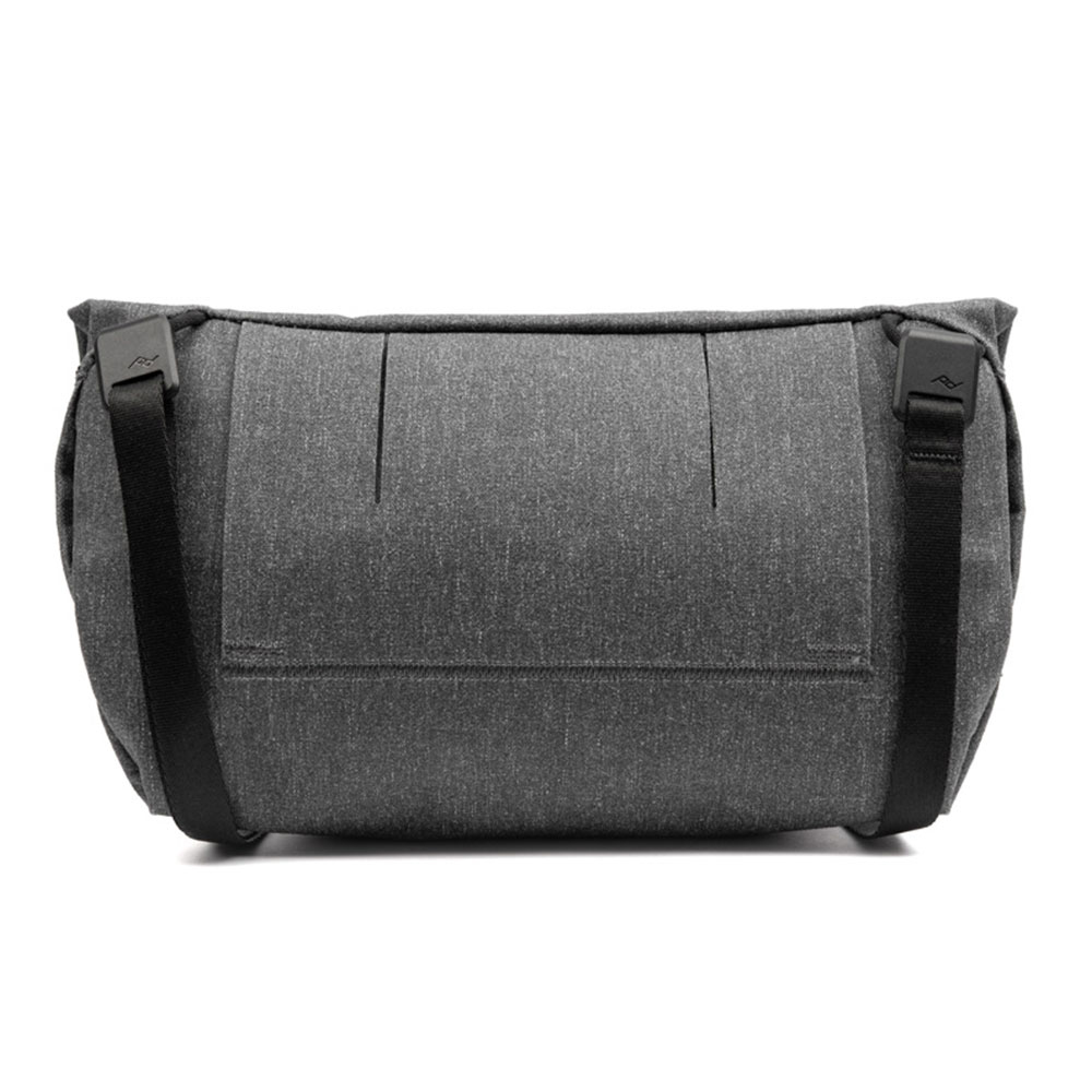 Peak Design Peak Design Field Pouch - charcoal - Image 3