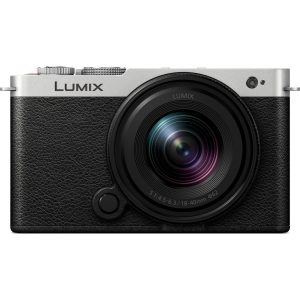 Panasonic Panasonic LUMIX S9 Black / Silver + S 18-40mm f/4.5-6.3
