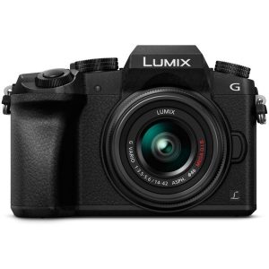 Panasonic LUMIX DMC-G7 Black + 14-42mm f/3.5-5.6 II